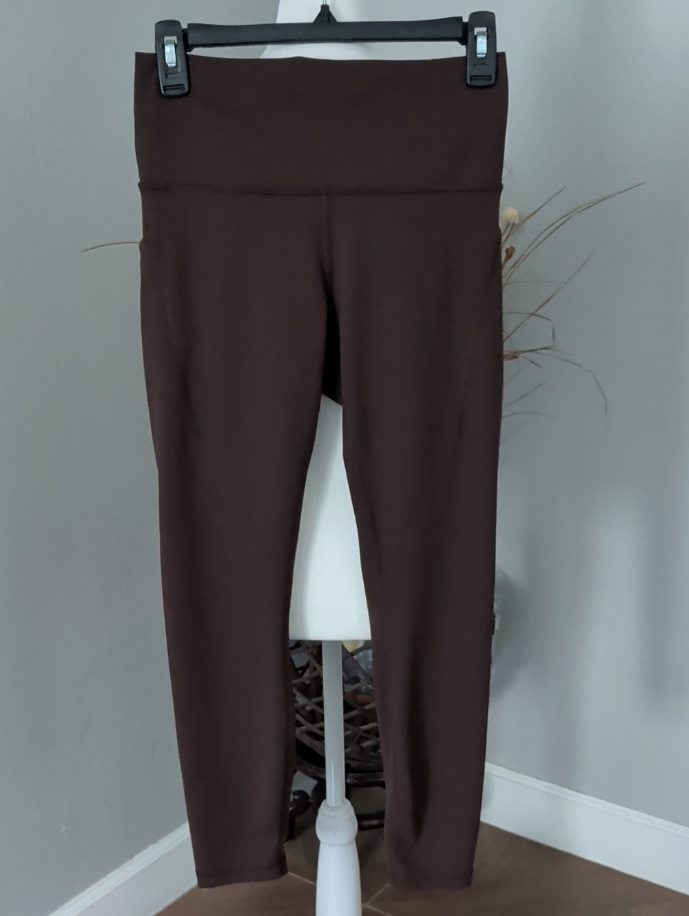 Lululemon Wunder Train High Rise Tight - Picture 2 of 13